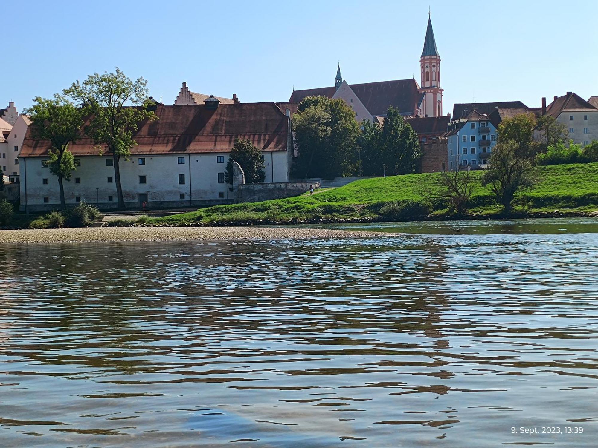 G.A.D.D Ferienwohnung/Glueck An Der Donau Straubing Exterior photo